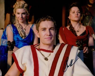 Brett Tucker autograph