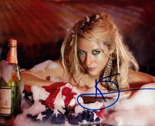 Kesha autograph