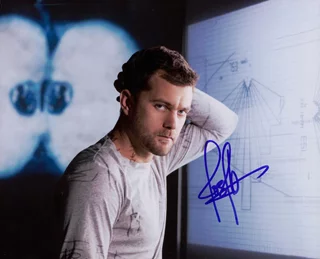 Joshua Jackson autograph