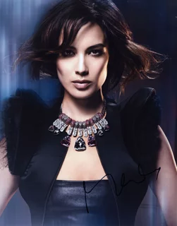 Berenice Marlohe autograph