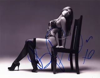 Brittney Palmer autograph