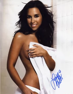 Lacey Chabert autograph