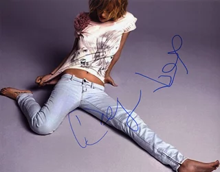 Dakota Johnson autograph