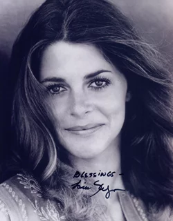 Lindsay Wagner autograph