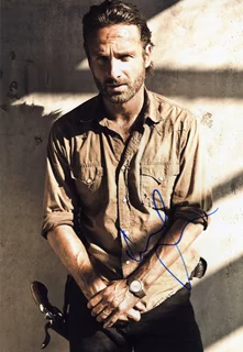 Andrew Lincoln autograph