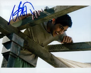 Manish Dayal autograph