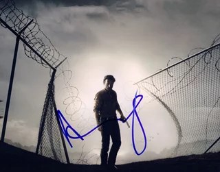 Andrew Lincoln autograph