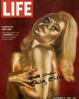 Shirley Eaton autograph