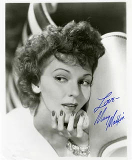 Mary Martin autograph