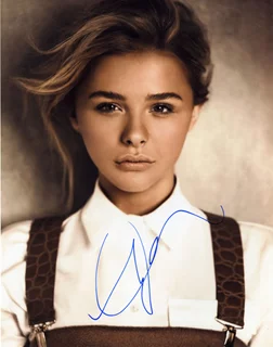 Chloe Moretz autograph