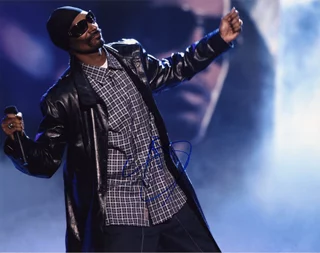 Snoop Dogg autograph