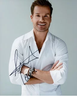 Louis Van Amstel autograph