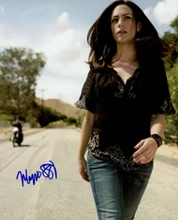Maggie Siff autograph