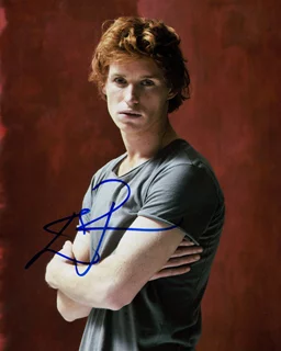 Eddie Redmayne autograph