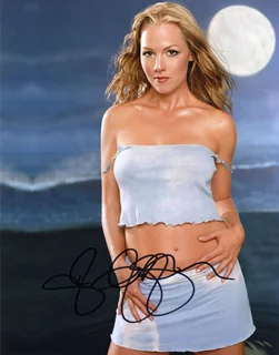 Jennie Garth autograph