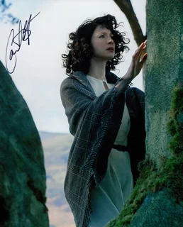 Caitriona Balfe autograph