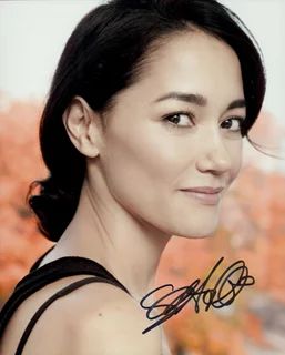 Sandrine  Holt autograph