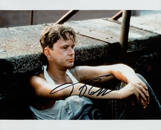 Tim Robbins autograph