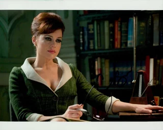 Carla Gugino autograph