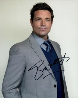 Brennan Elliot autograph