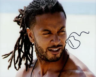 Brandon Jay McLaren autograph