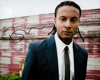 Brandon Jay McLaren autograph
