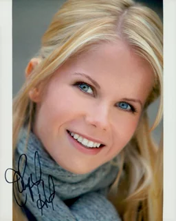 Crystal Hunt autograph