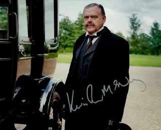 Kevin McNally autograph