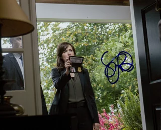 Megan Boone autograph