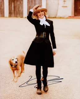 Diane Keaton autograph