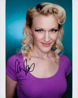 Alison Janes autograph