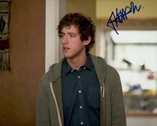 Thomas Middleditch autograph
