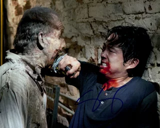 Steven Yeun autograph