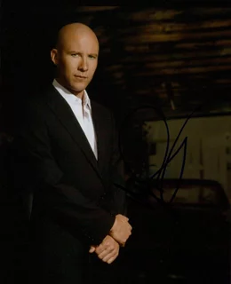 Michael Rosenbaum autograph