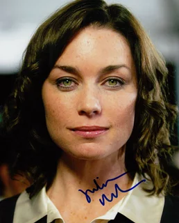 Julianne Nicholson autograph
