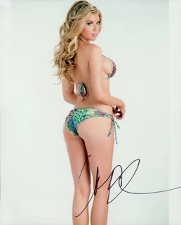 Charlotte McKinney autograph