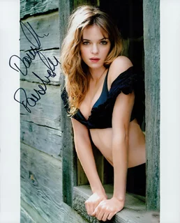 Danielle Panabaker autograph