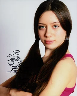 Janette Bundic autograph