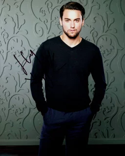 Jack Falahee autograph