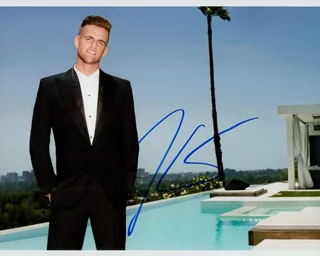 Jonny Drubel autograph