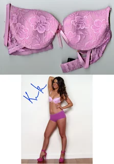 Kristen Renee autograph