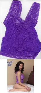 Richelle Eva autograph