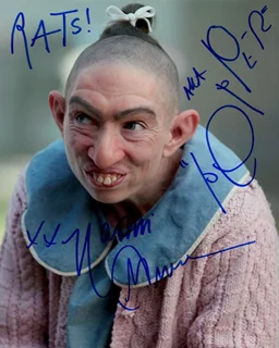 Naomi Grossman autograph