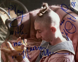 Naomi Grossman autograph