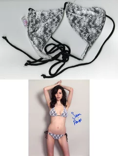 Samantha Paige autograph