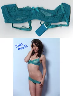 Caitlin McSwain autograph