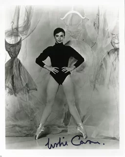 Leslie Caron autograph