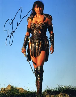 Lucy Lawless autograph