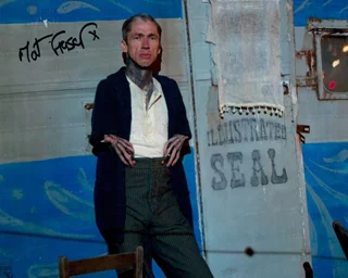 Mat Fraser autograph