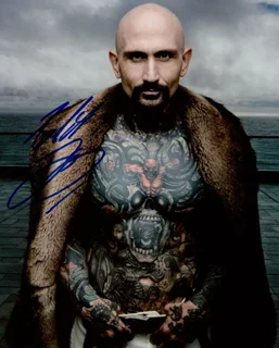 Robert LaSardo autograph